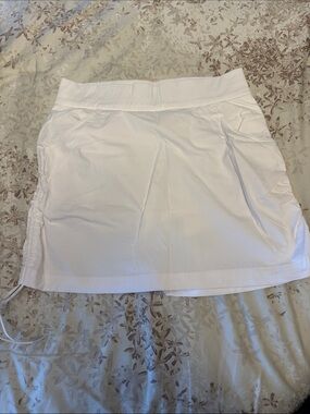 Columbia White Athletic Skirted Short